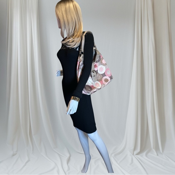 ❌SOLD❌Coach Snaphead Sateen Hobo Bag EUC - Picture 15 of 15